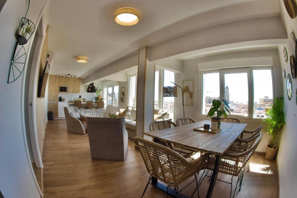 Merced Luxury Malaga Bagian luar foto