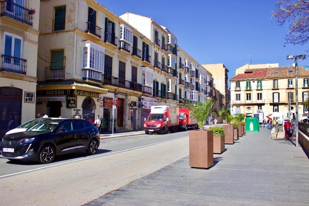 Merced Luxury Malaga Bagian luar foto